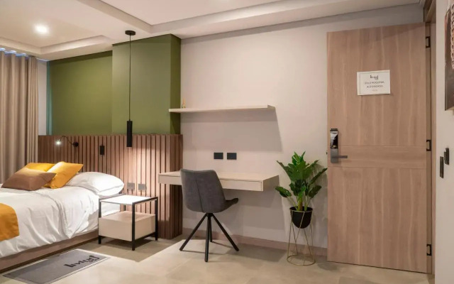 Hotel Living 35 Suites