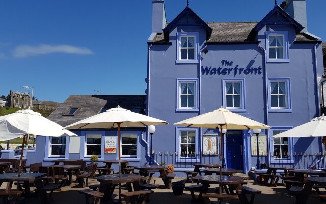 The Waterfront Hotel & Bistro