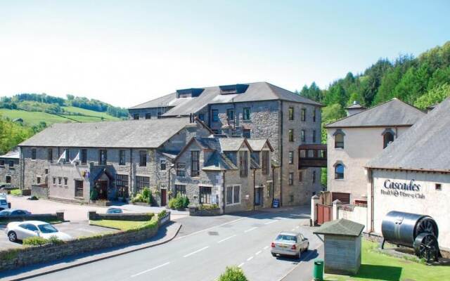 Whitewater Spa & Leisure Club