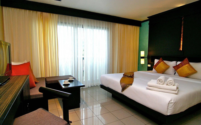 Rattana Beach Hotel