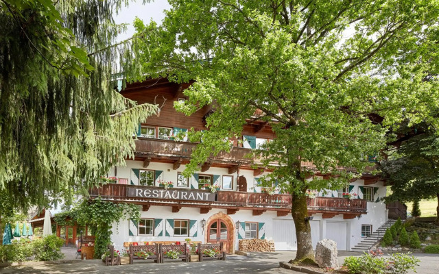 Landsitz Römerhof - Hotel Apartments