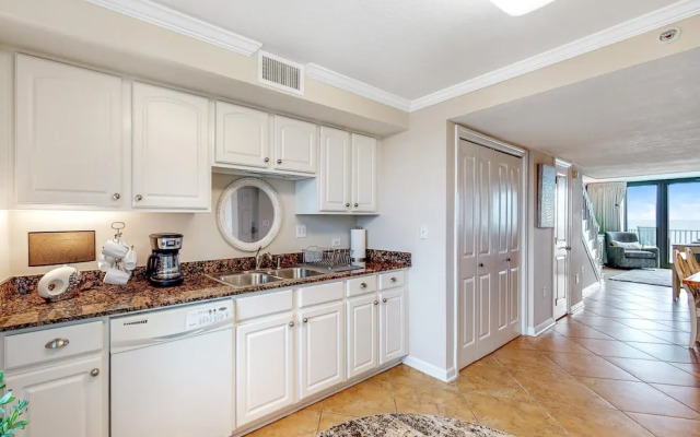 Perdido Towers West 307