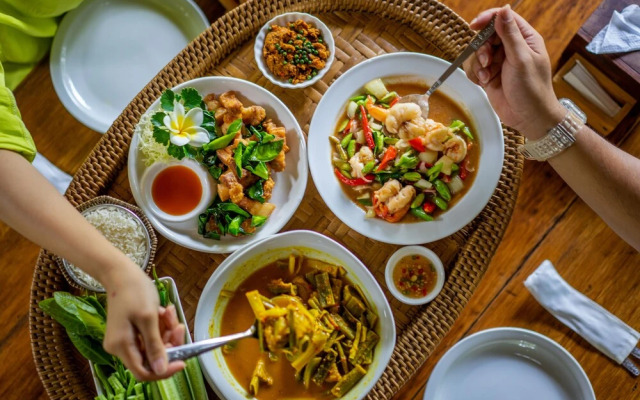 Donsak Orchid Resort