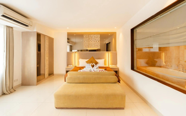Kuta Angel Hotel Luxurious Living