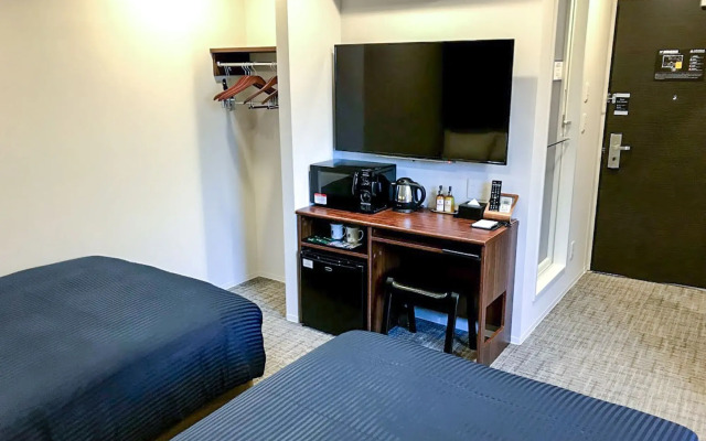 Hotel Livemax Chiba Sogaekimae