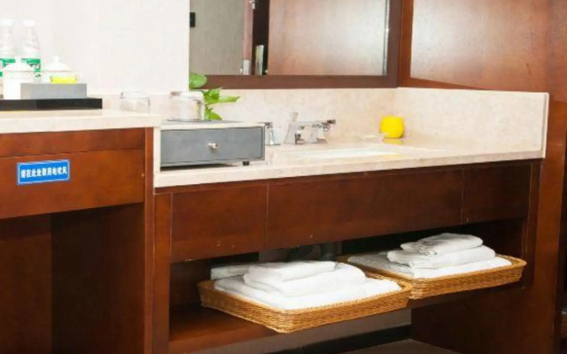 Junyi Twin Tower Hotel