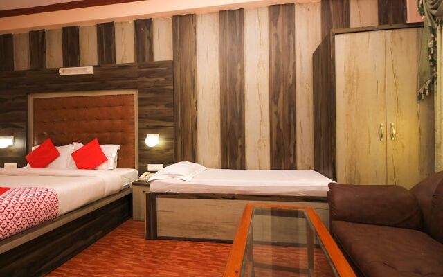 Oyo 28144 Hotel Krishna