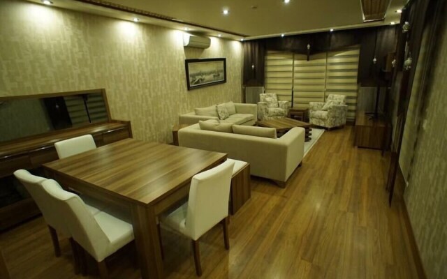 Julia Domna Apartments