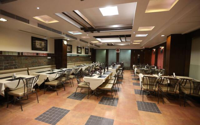 Silver Cloud Hotel & Banquets Ahmedabad