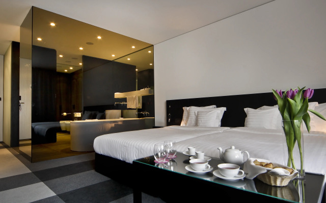 Graffit Gallery Design Hotel