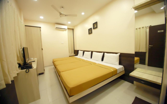 Hotel Madhuri Executive