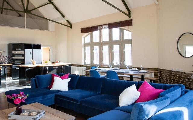 Stunning Maisonette - 3 bed - 3 Bath