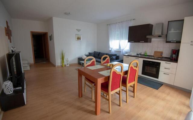 Apartments Mamut