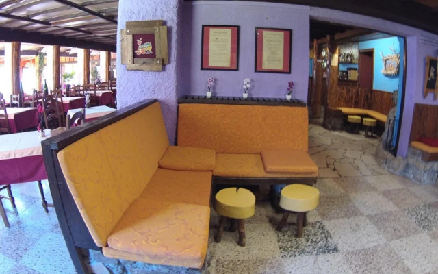 Boustigue Hôtel - Restaurant