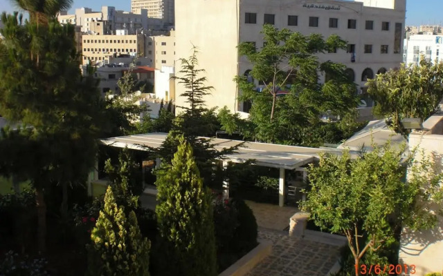 Almohandes Hotel apartment