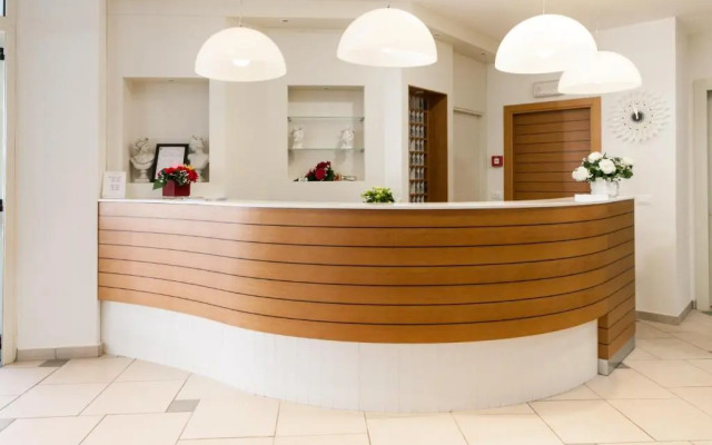 Hotel Diplomatic
