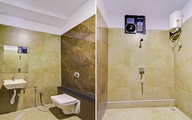 Oyo Flagship 700874 Hotel Grand Maharaja