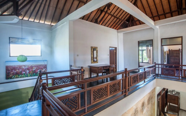 Villa Este, Seminyak