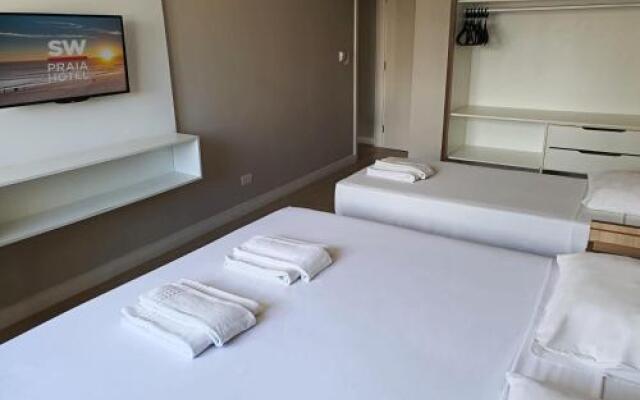 W Praia Hotel