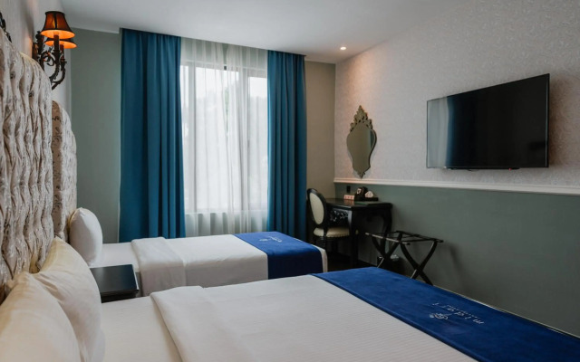 Midori Concept Hotel