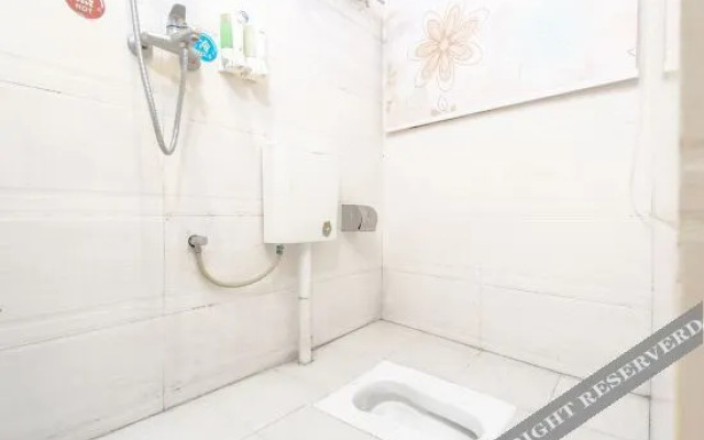 Lihui Business Hostel