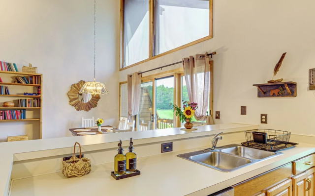 Golf, Swim & Ski: Schuss Mtn Family Getaway!