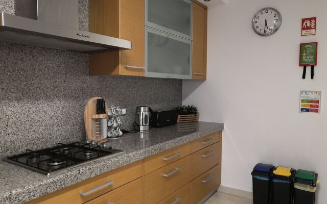Clemente Residence