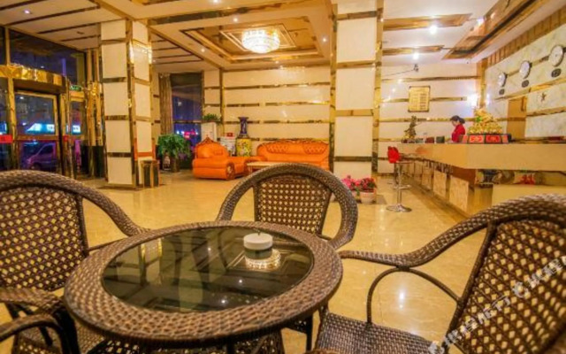 Luoyang Yubo Business Hotel (Wangcheng Park)