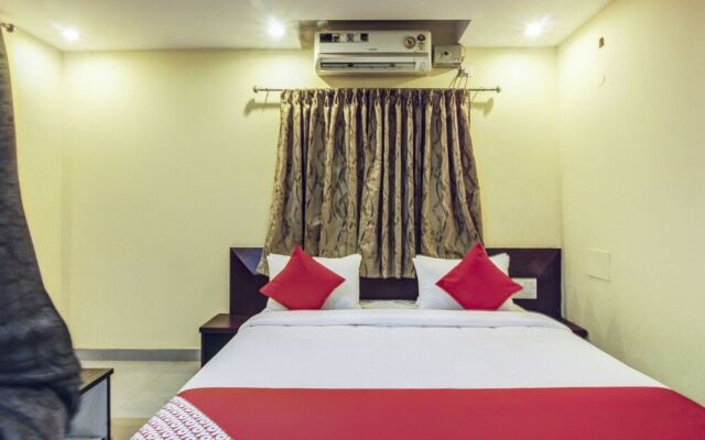 Oyo 28047 Hotel Galaxy Residency