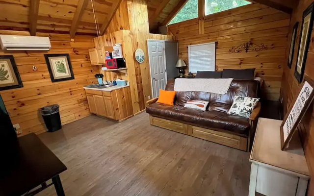 Kozy Haven Log Cabin Rentals
