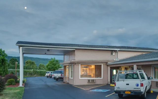 Knights Inn Horseheads