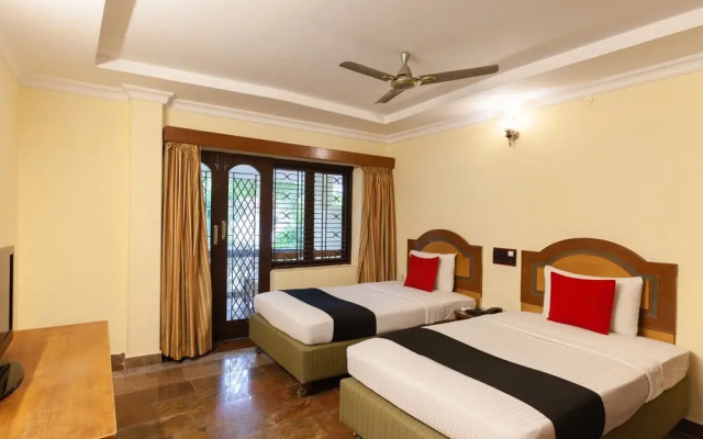 Capital O 40116 Sea Breeze Resort