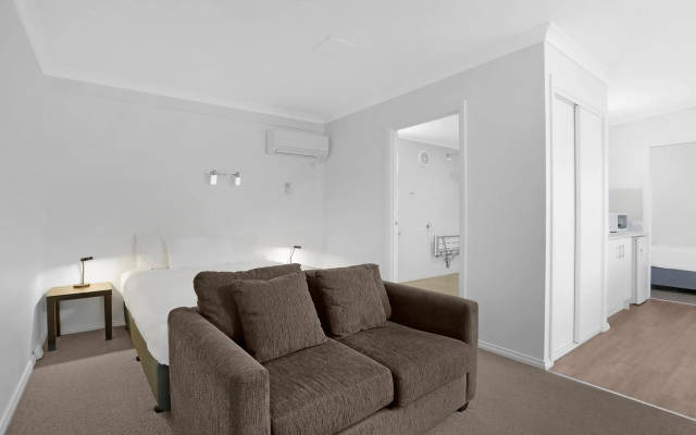 The Great Ocean Road Studios – Guest Rooms – Port Campbell