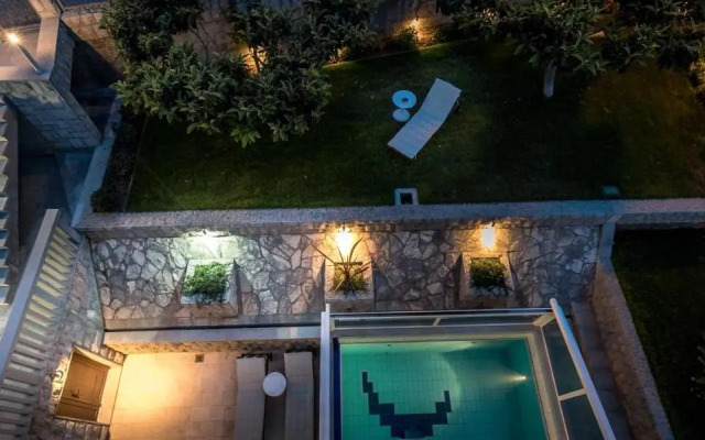 Villa Solis