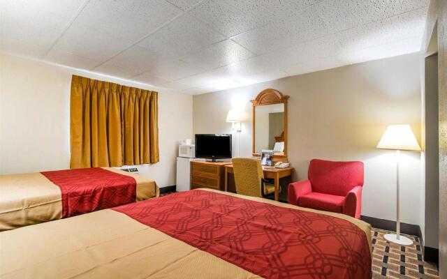 Econo Lodge New Paltz