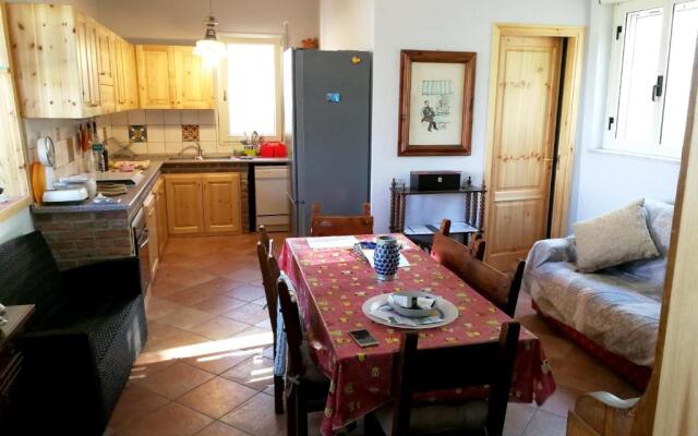 One bedroom appartement with furnished garden at Lercara Friddi