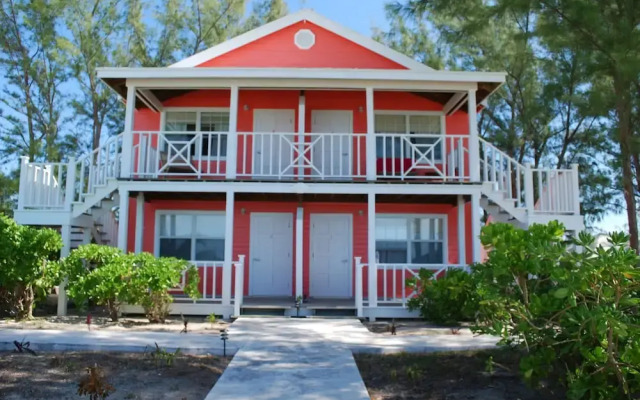 Windermere Wonder: Historic Home With Club Access