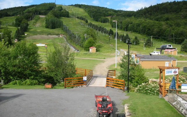 Stoneham Mountain Resort