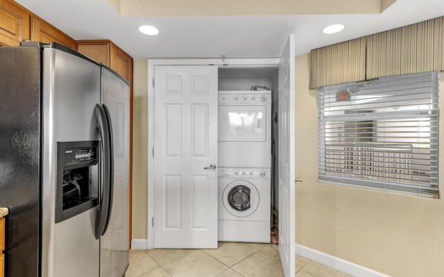 Seaspray East 323- Gulf Front