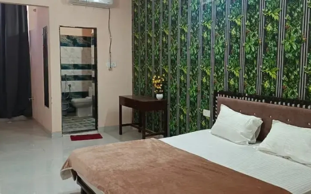Swastik Inn
