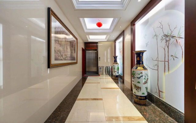 He Yuyue   Hotel