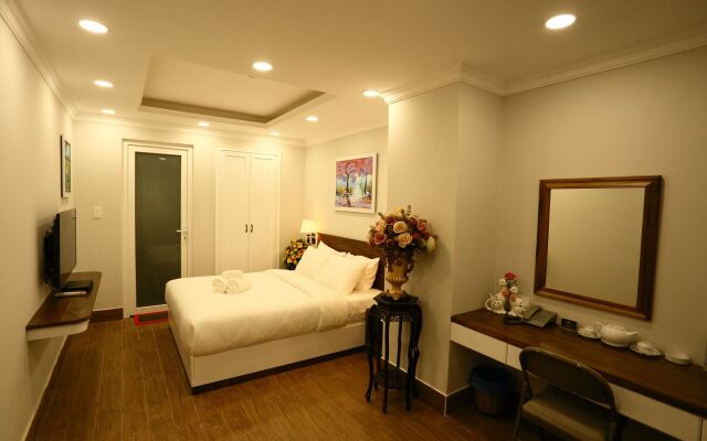 Diamond Queen Hotel