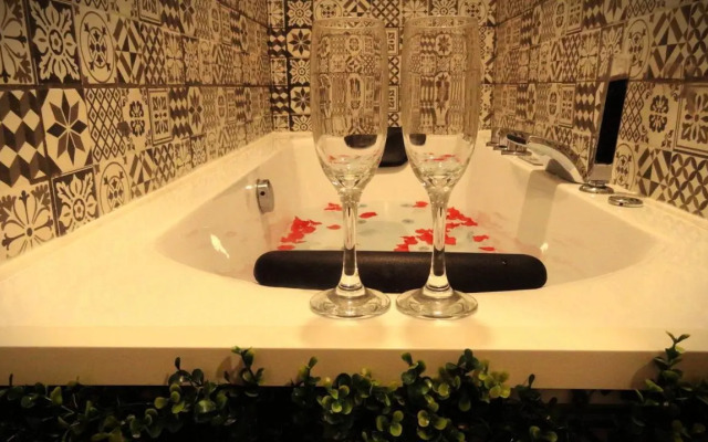 Cozy Rooms - BAÑERA HIDROMASAJE