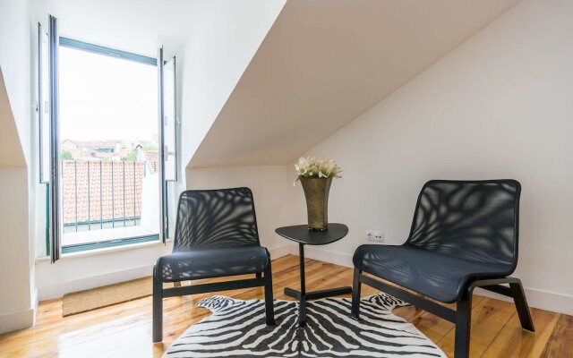 Comfortable and Trendy Lisbon Apartment