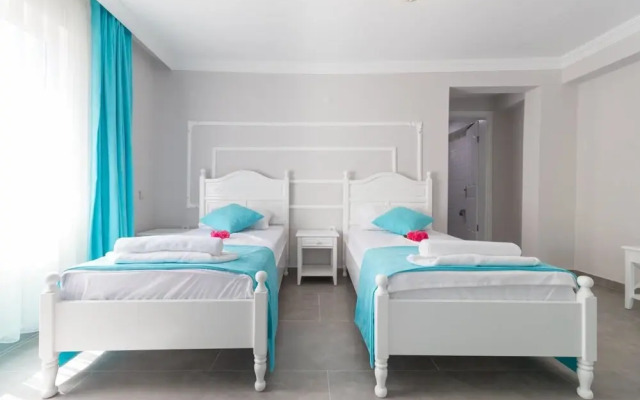 Karia Konuk Evi