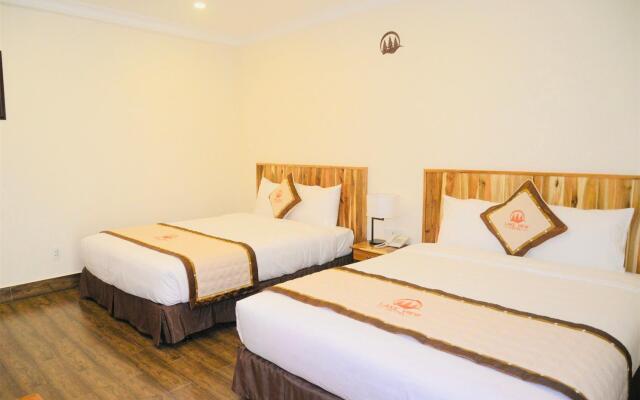 Lakeview Hotel