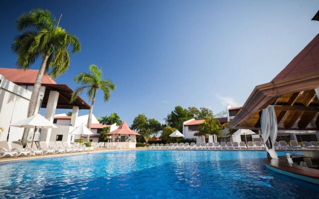 Blue Bay Doradas Villas —All inclusive