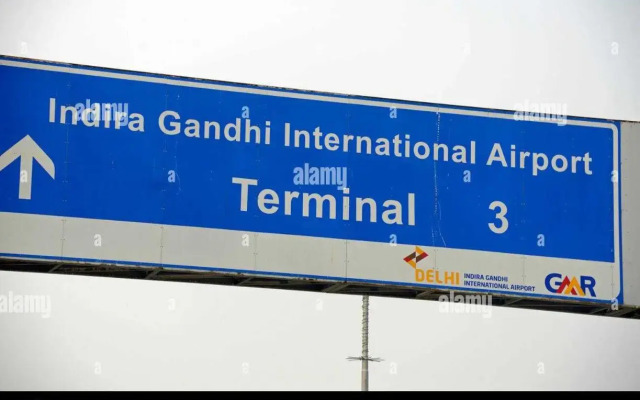 Pop 80710A Hotel Airport The Taj