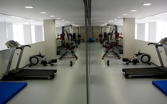 Residencia Universitaria Resa Roberto de Nobili