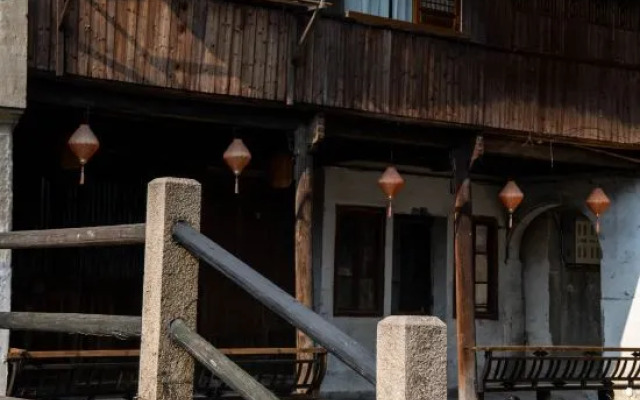Nanxun Ancient Town - a single-family homestay with river view